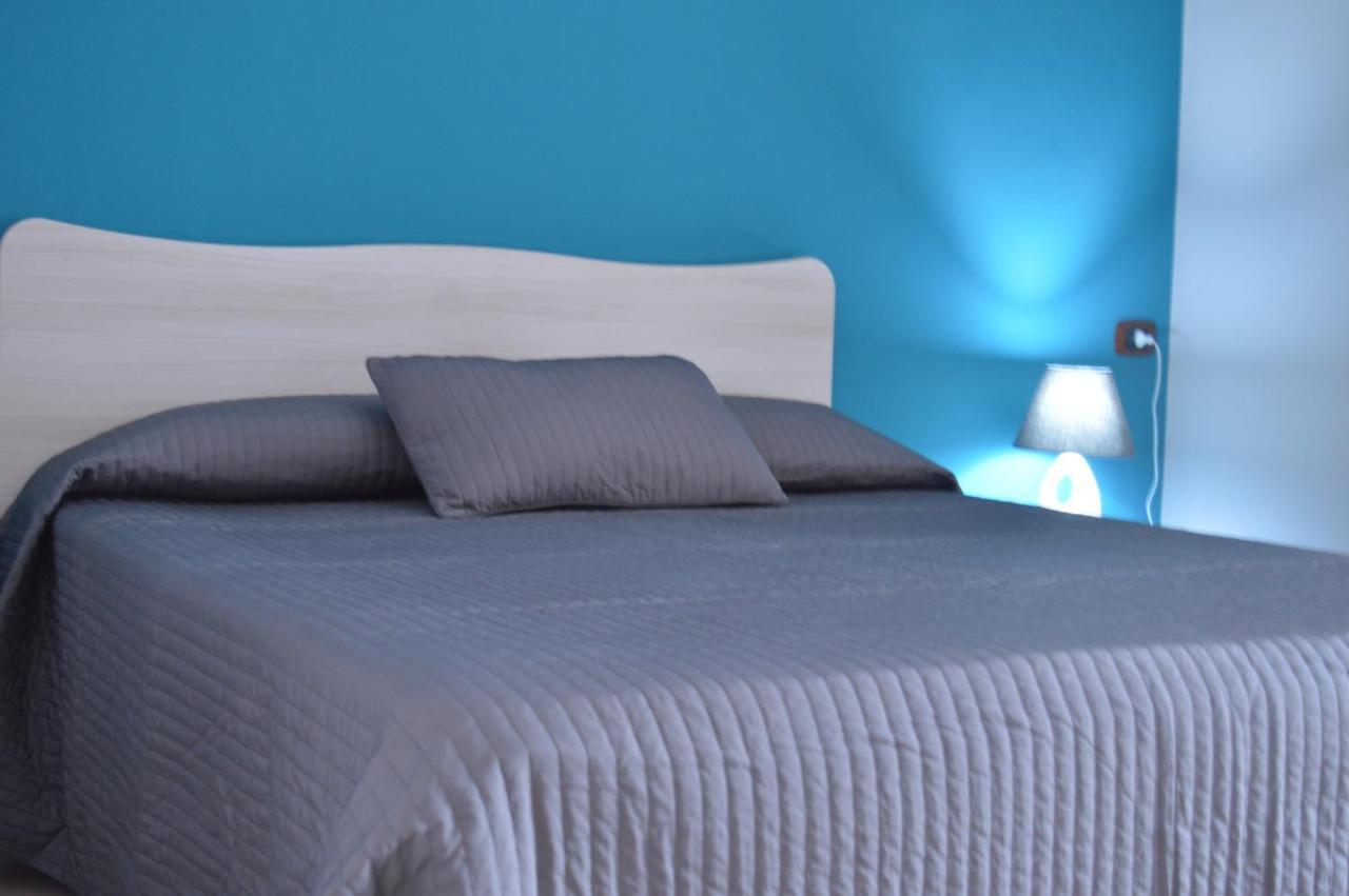 B&B Scalea Rooms ภายนอก รูปภาพ
