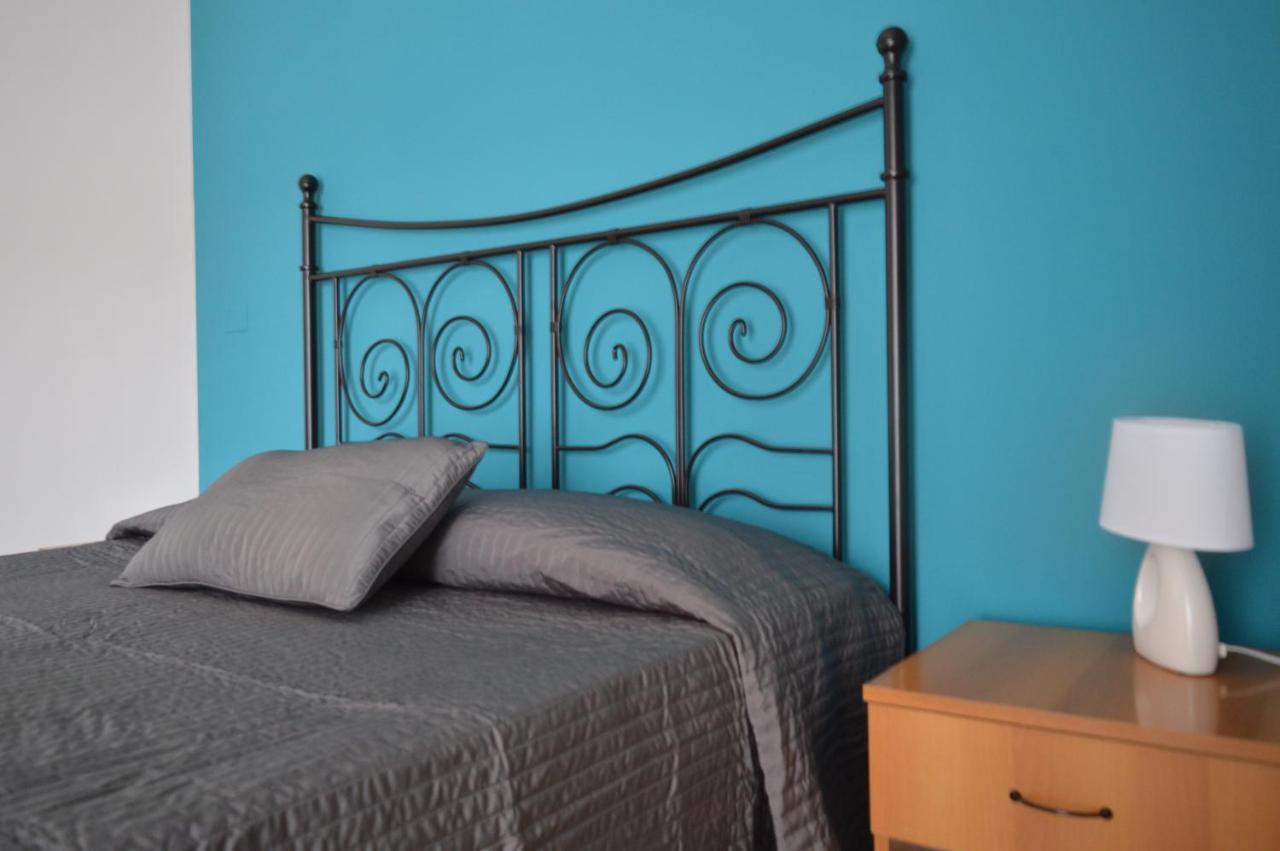 B&B Scalea Rooms ภายนอก รูปภาพ